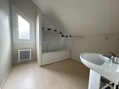 Maison 3 chambres avec garage et terrain à Rousies près de Maubeuge 