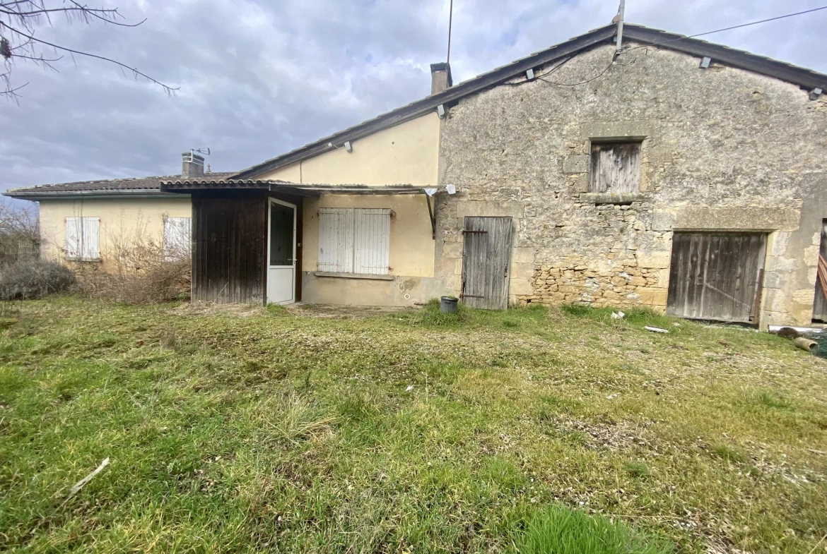 Ancien corps de ferme à rénover sur 9,80 hectares à La Reole 