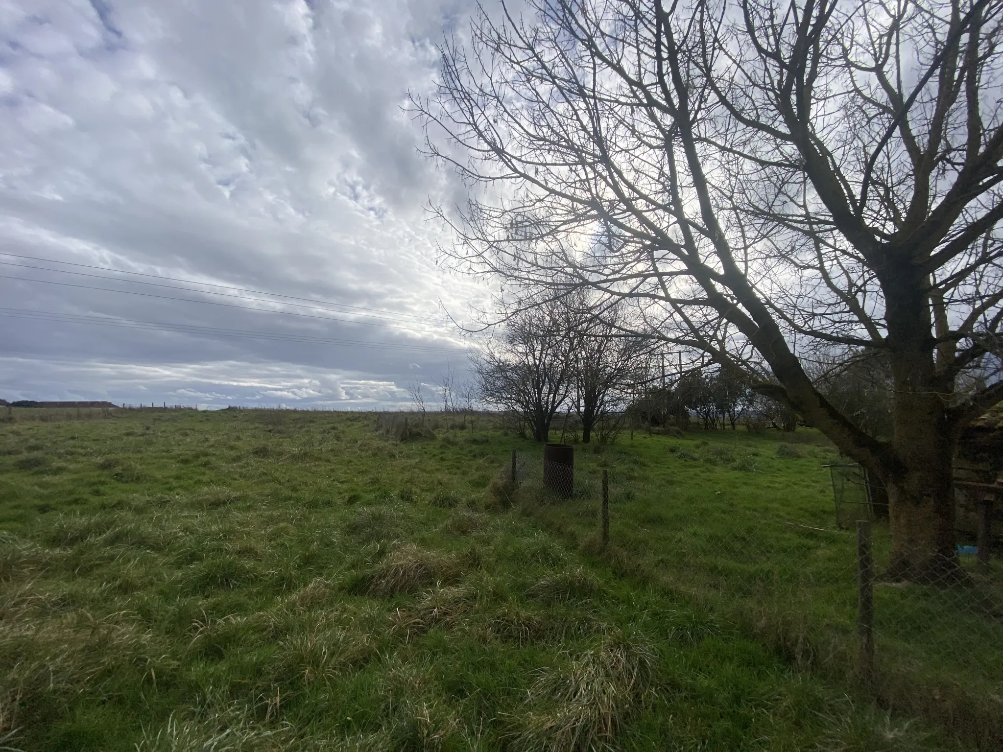 Ancien corps de ferme à rénover sur 9,80 hectares à La Reole 