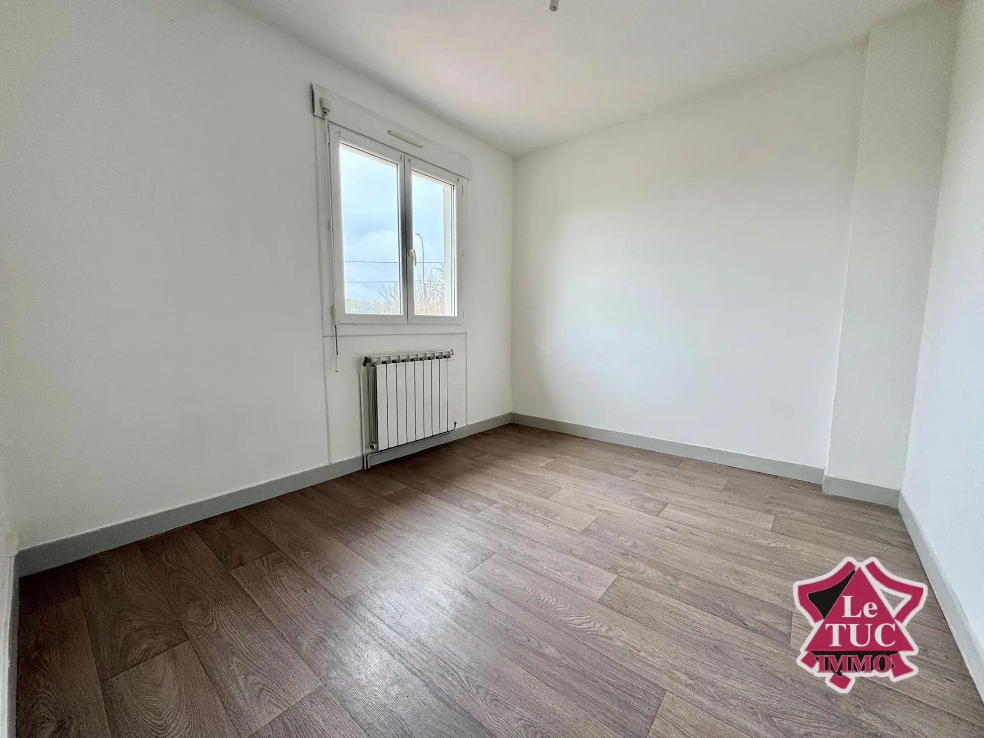 Maison 3 chambres avec garage, jardin et véranda à Villeneuve-sur-Lot 