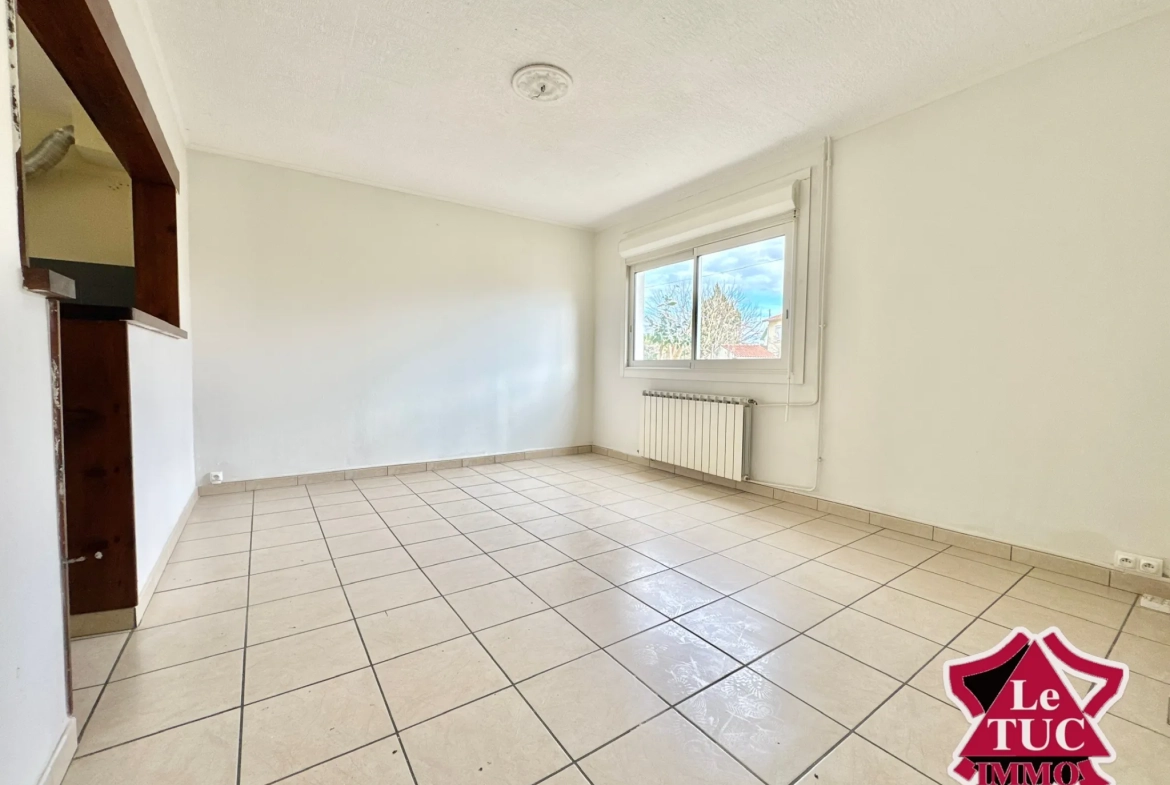 Maison 3 chambres avec garage, jardin et véranda à Villeneuve-sur-Lot 