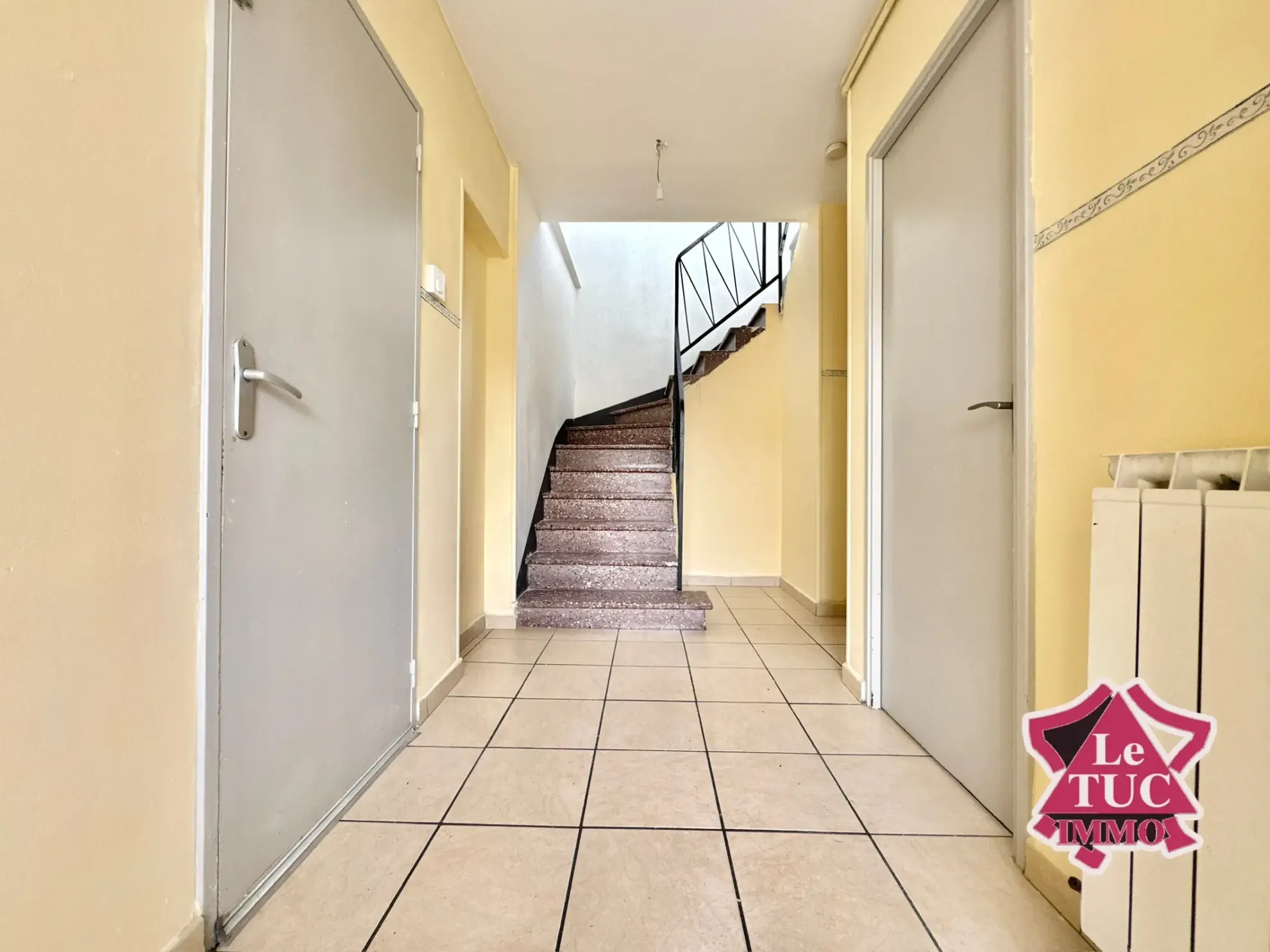 Maison 3 chambres avec garage, jardin et véranda à Villeneuve-sur-Lot 