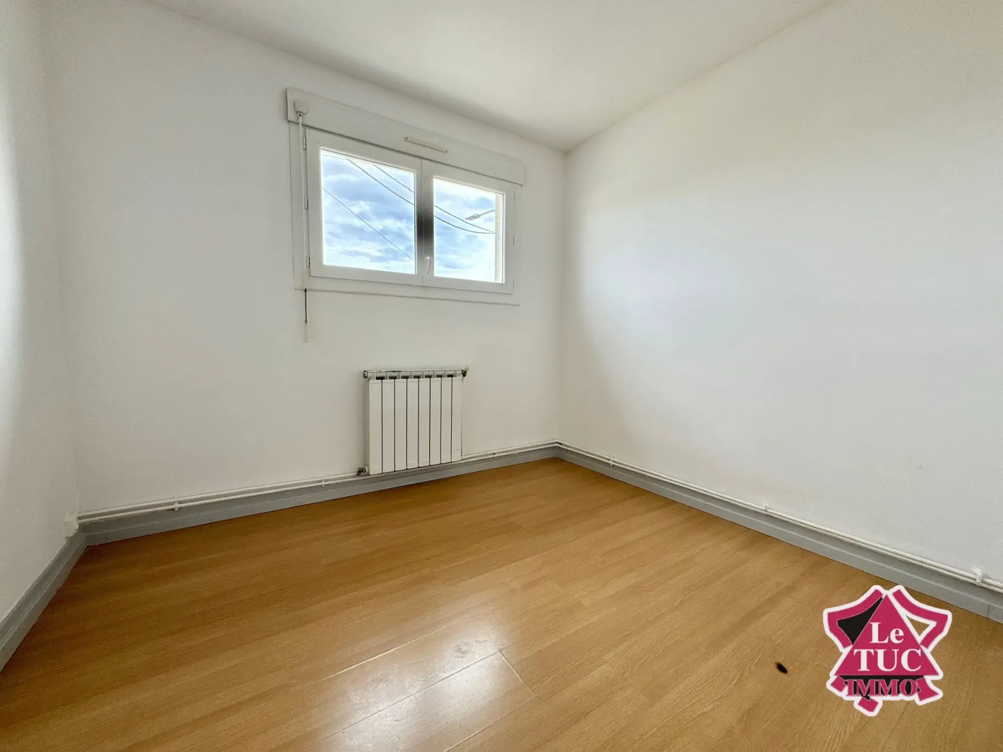 Maison 3 chambres avec garage, jardin et véranda à Villeneuve-sur-Lot 