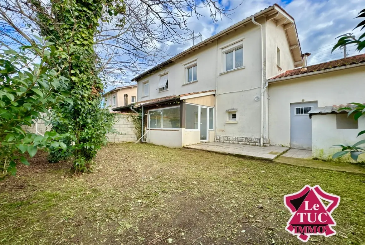 Maison 3 chambres avec garage, jardin et véranda à Villeneuve-sur-Lot 