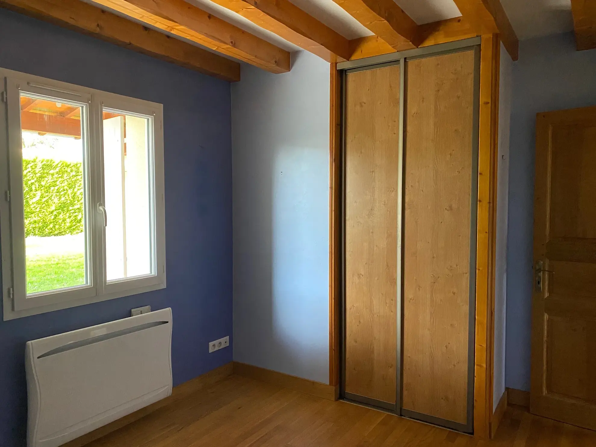 Maison contemporaine avec 4 chambres à vendre à Aubeterre sur Dronne 