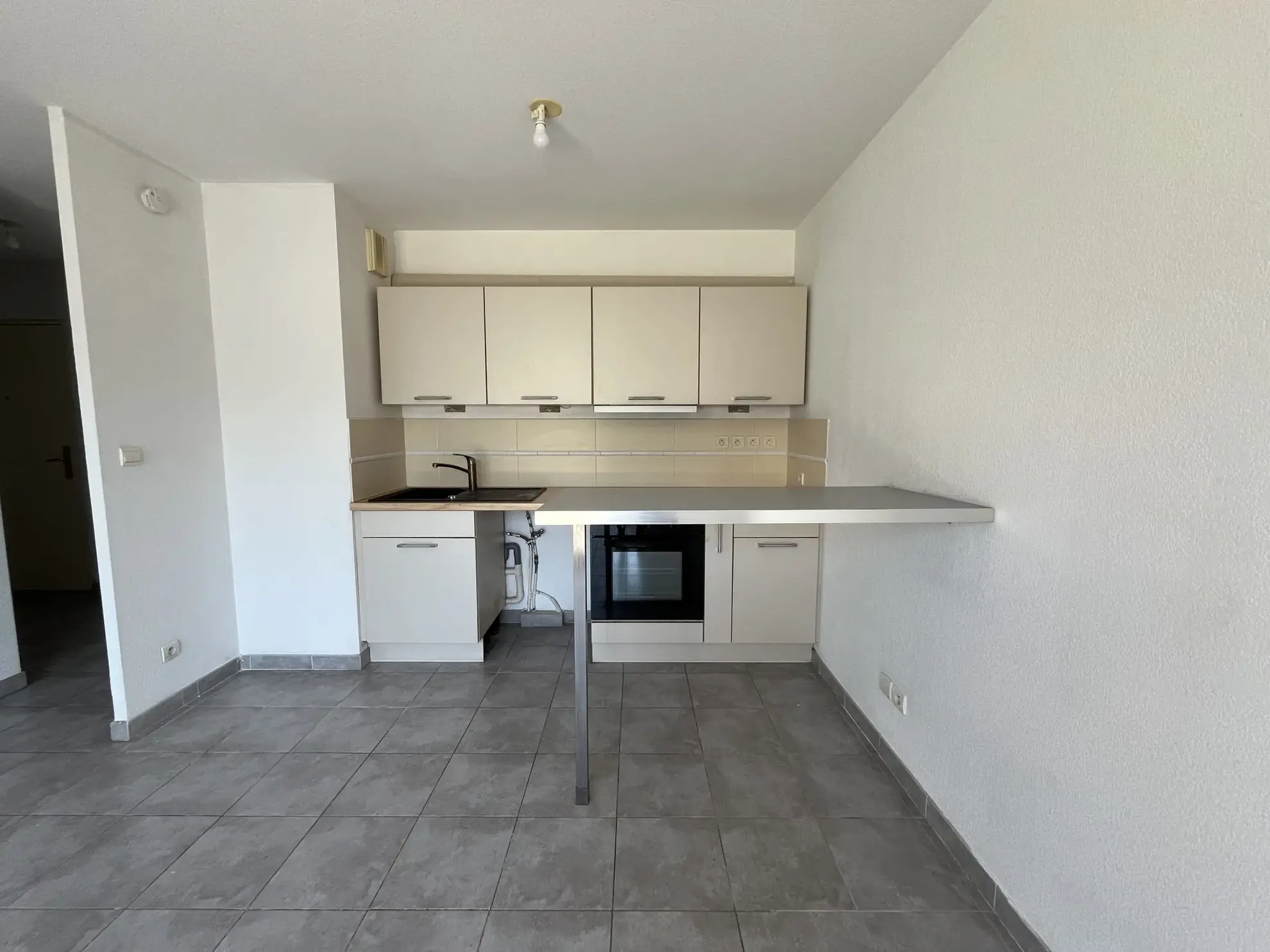 A vendre T3 avec terrasse de 10 m² et parking à La Seyne-sur-Mer 