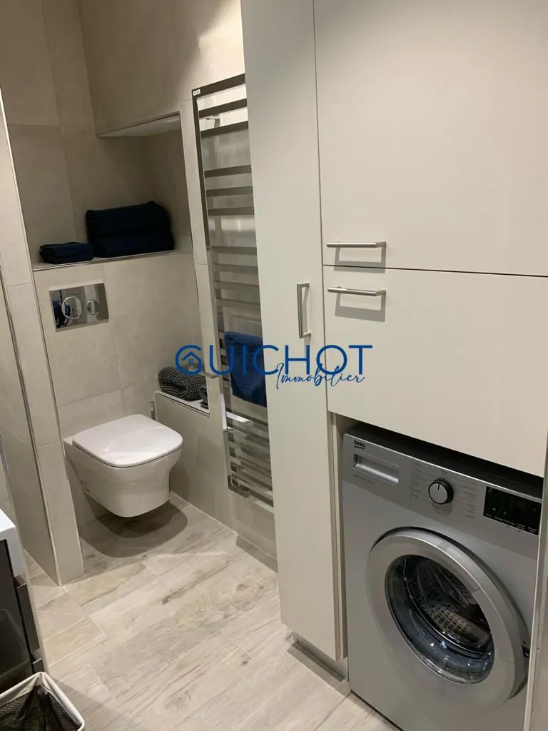 Appartement T1 en rez de jardin avec terrasse à Saint Clair, Le Lavandou 