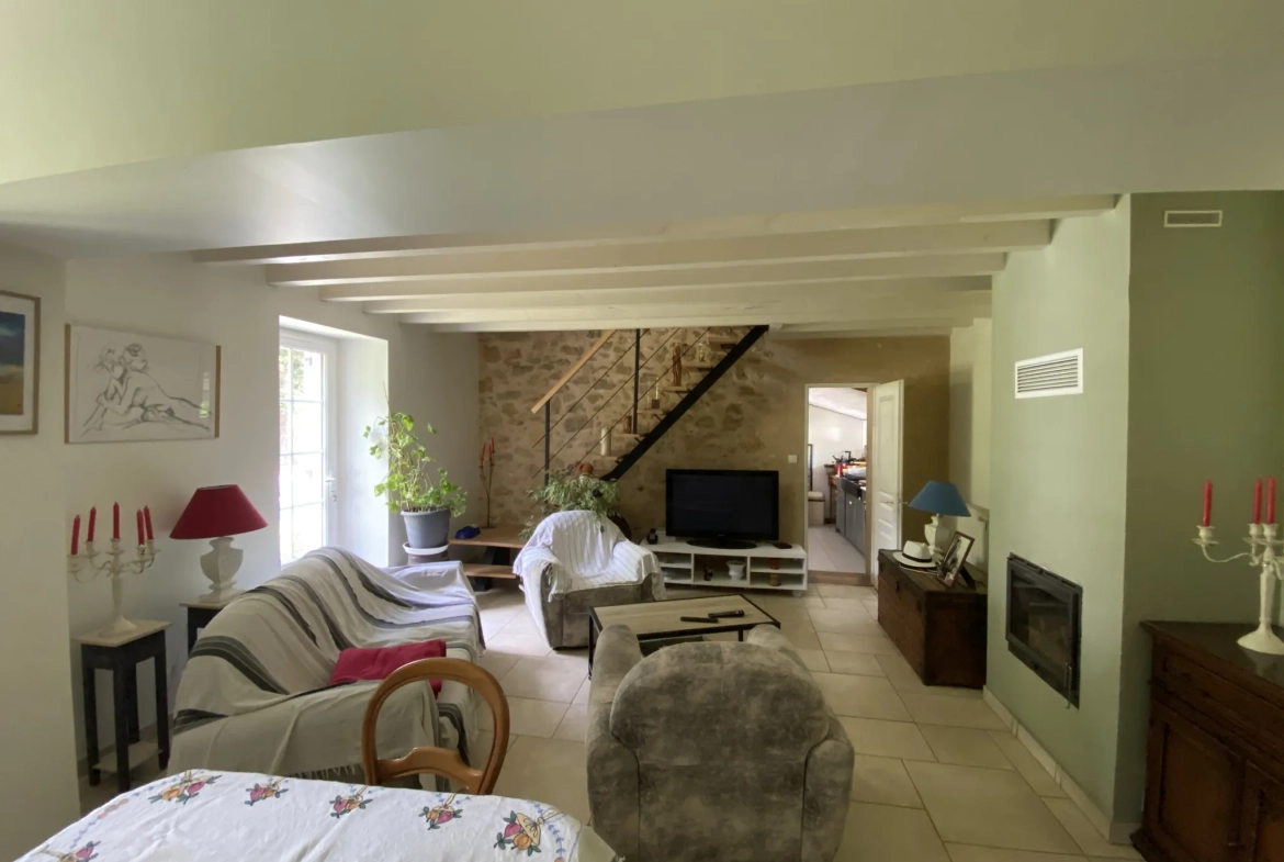 Maison récente à 10 km de Langon, cadre calme et nature dans le Sauternais 