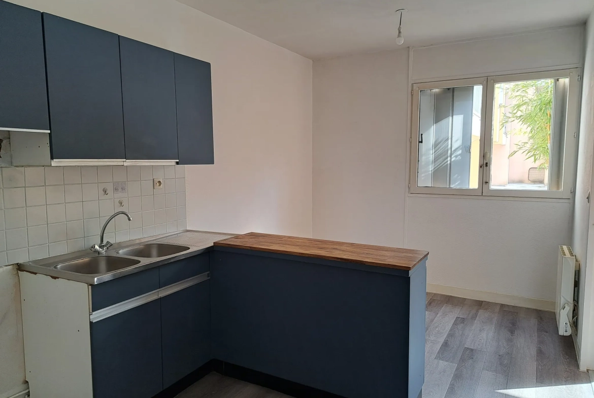 A vendre appartement F2 avec terrasse à Vitry-sur-Seine proche tram T7 