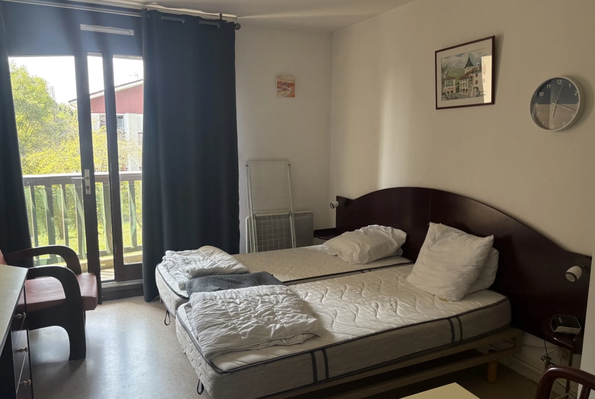 Studio avec balcon à Dax – Opportunité d'investissement locatif 