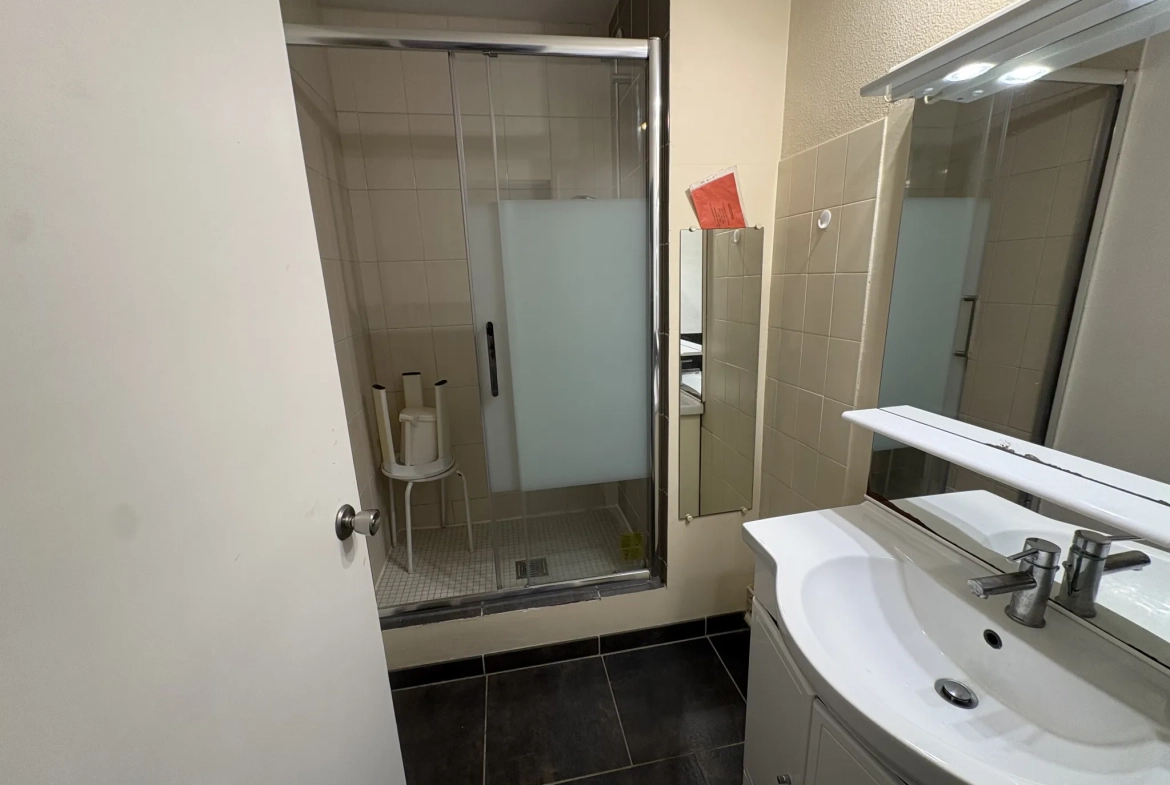 Studio avec balcon à Dax – Opportunité d'investissement locatif 