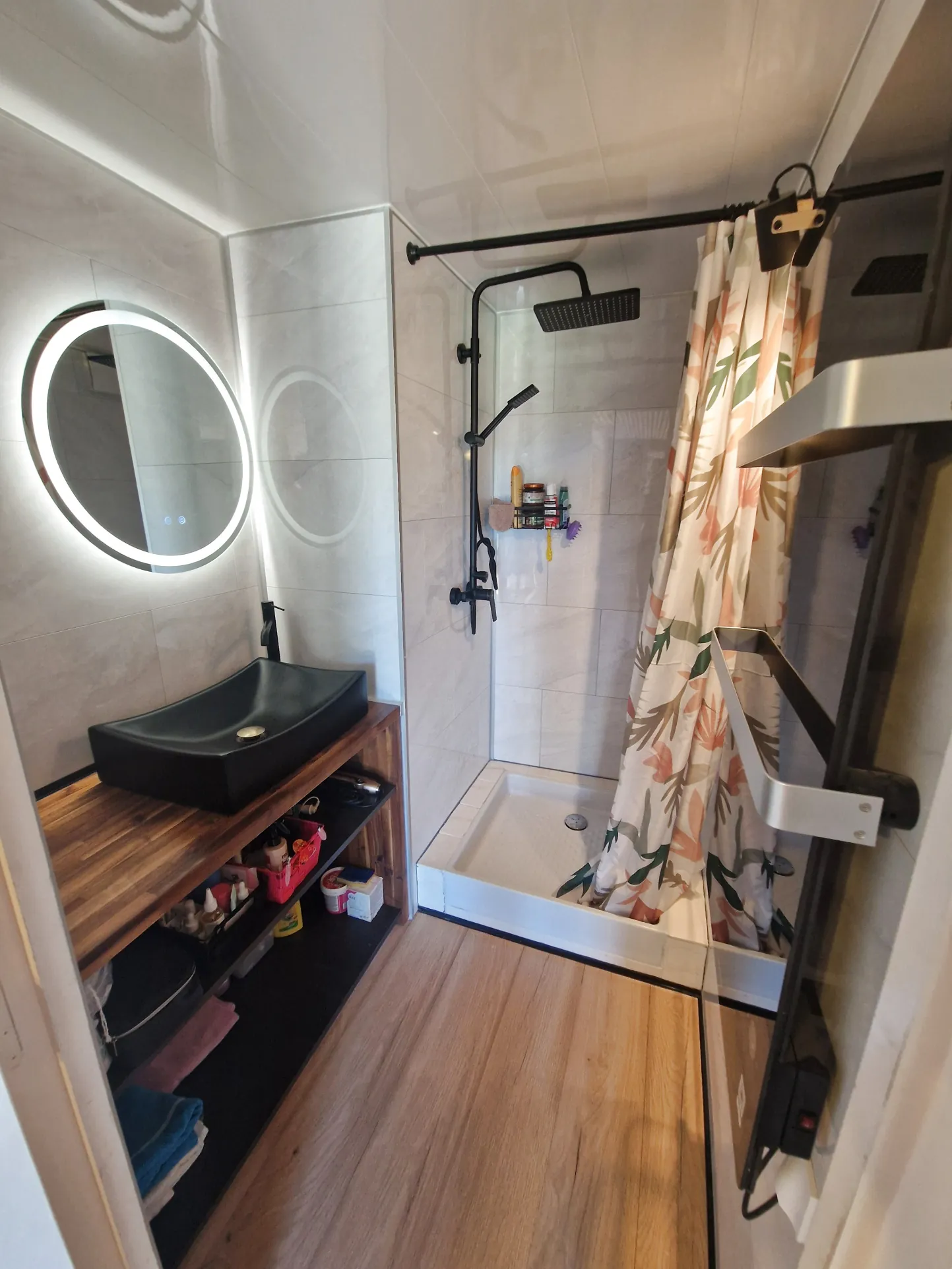 Maison à vendre à Favars avec piscine et terrasse – Rénovée, 115 m² 
