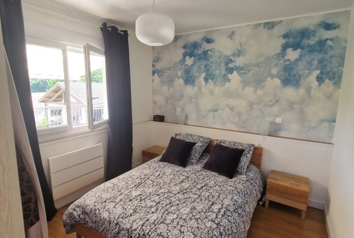 Maison à vendre à Favars avec piscine et terrasse – Rénovée, 115 m² 