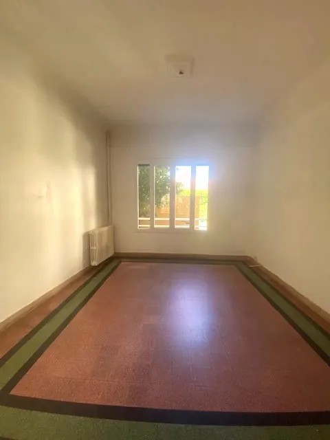 Appartement T4 lumineux avec balcon à vendre à Perpignan 
