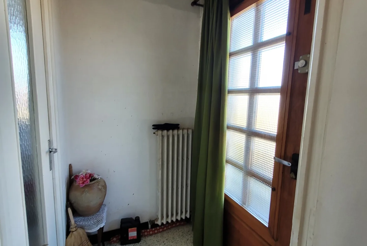 Pavillon à vendre à Aix en Othe – Maison avec sous-sol et 3 chambres 