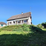 Maison familiale à Charmoy avec grand potentiel et garage - 4 chambres
