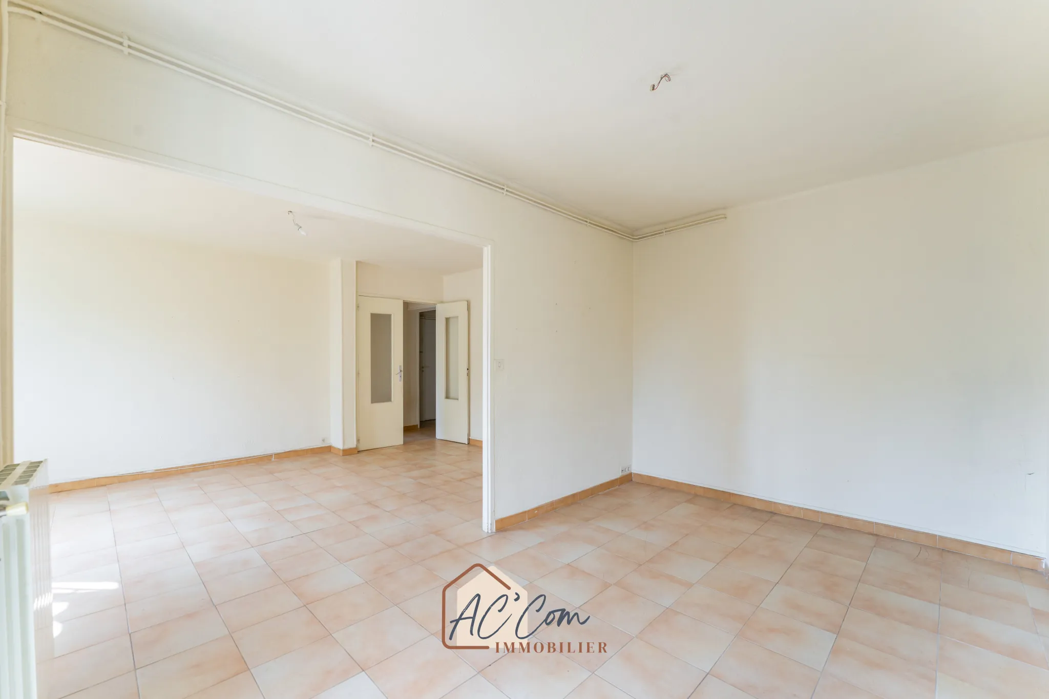 Appartement 4/5 pièces à Marseille - 81m² à rénover, calme et proche commodités 