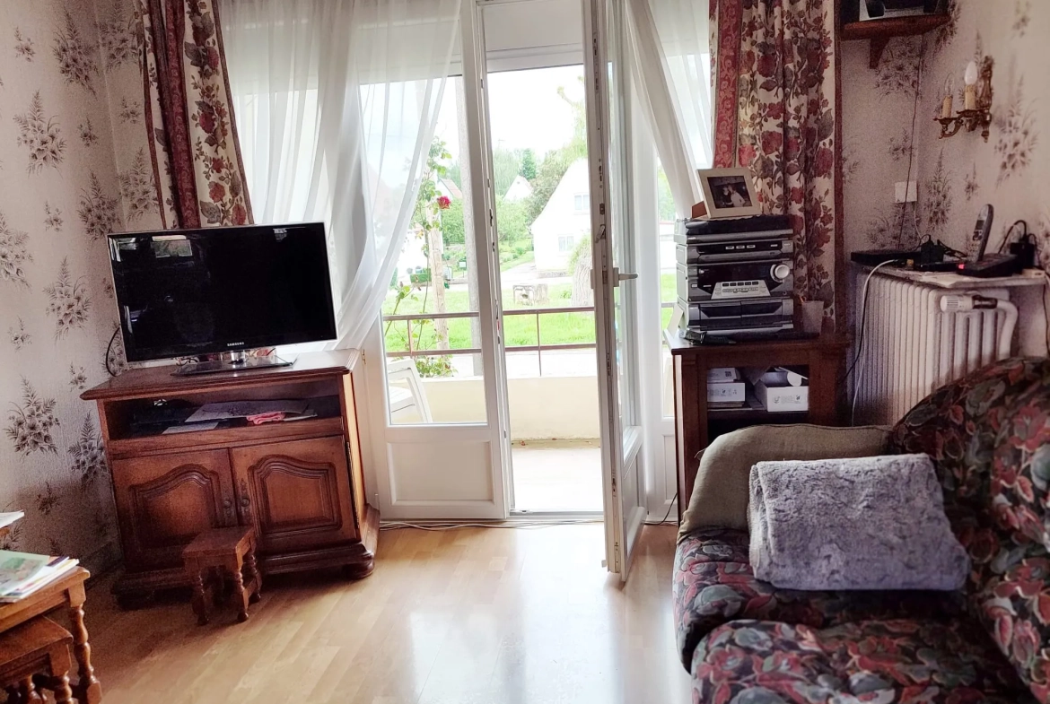 Maison à vendre à Remilly avec 3 chambres, garage et terrasse - 89 m² 