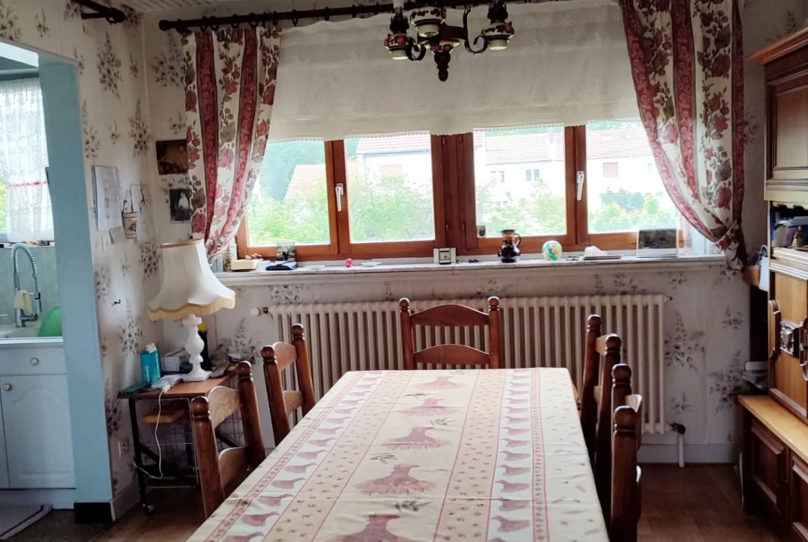 Maison à vendre à Remilly avec 3 chambres, garage et terrasse - 89 m² 