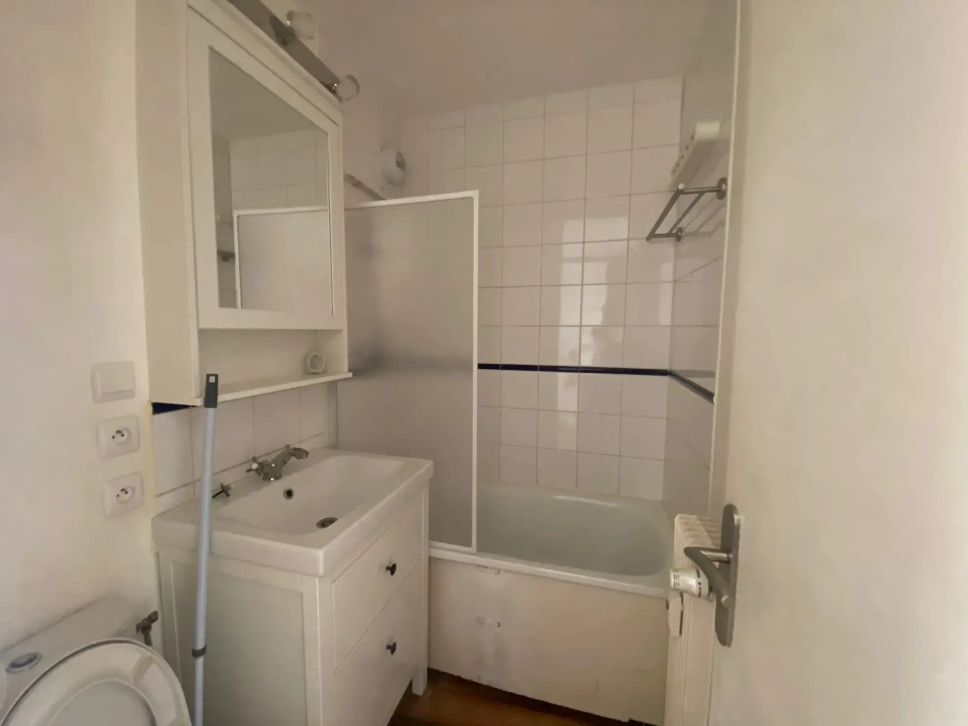 Appartement F1 en résidence sécurisée à La Sentinelle - Investissement rentable 