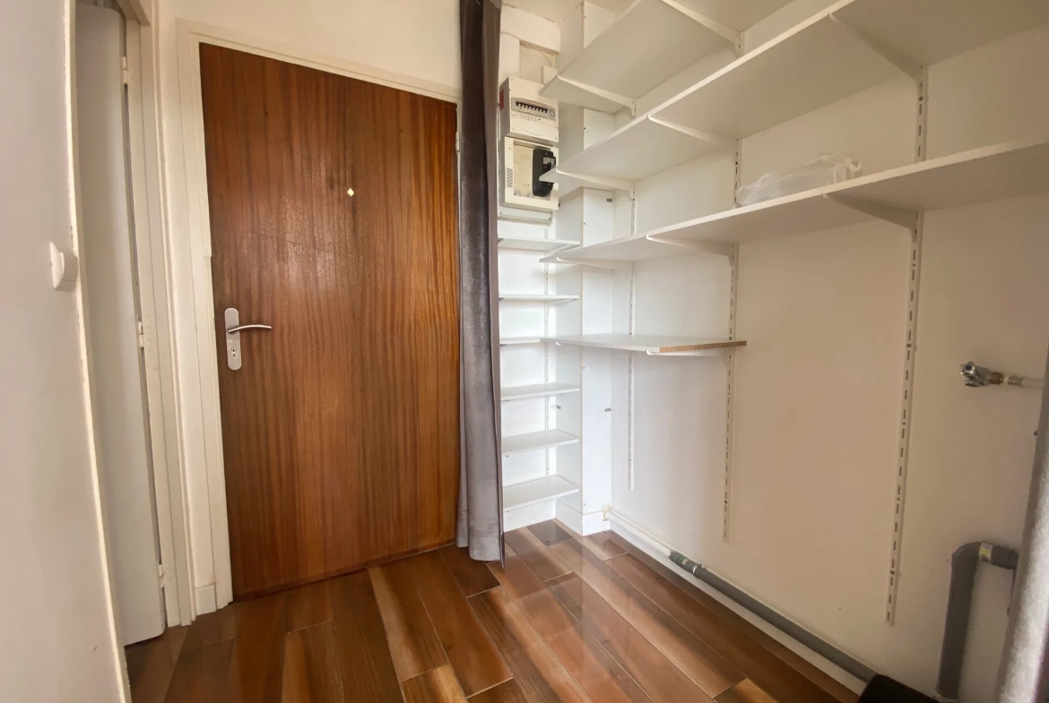 Appartement F1 en résidence sécurisée à La Sentinelle - Investissement rentable 
