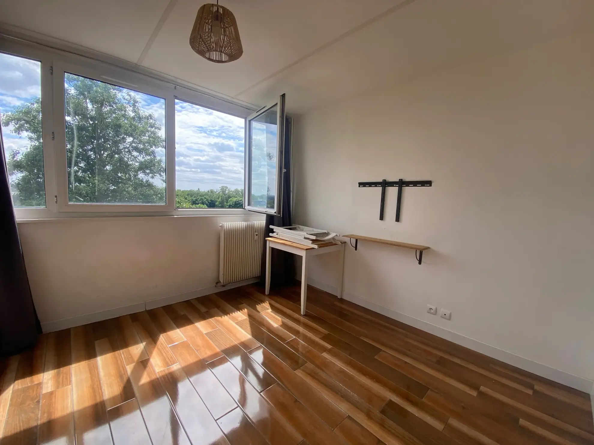 Appartement F1 en résidence sécurisée à La Sentinelle - Investissement rentable 