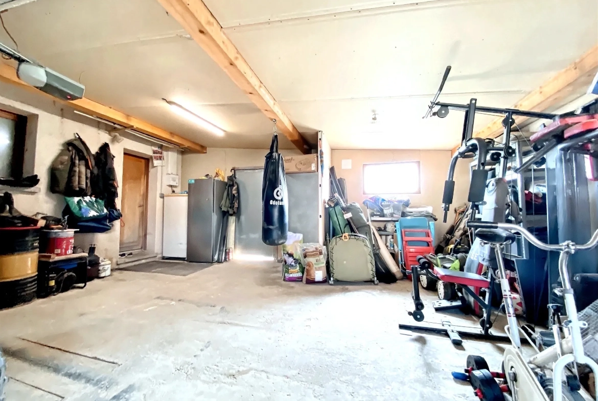 Maison moderne avec garage, piscine et jardin à Barisey-la-Côte près de Colombey-les-Belles 