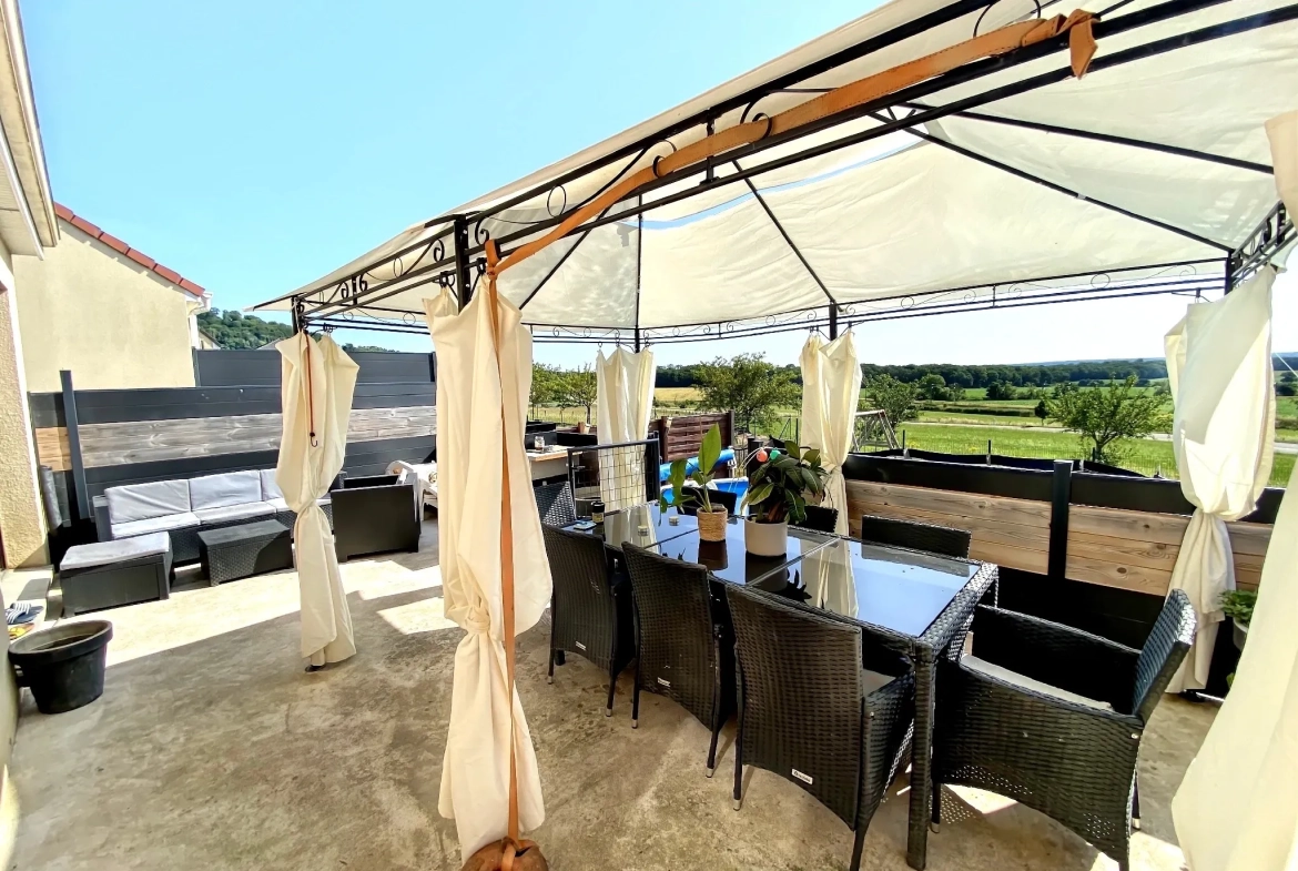 Maison moderne avec garage, piscine et jardin à Barisey-la-Côte près de Colombey-les-Belles 