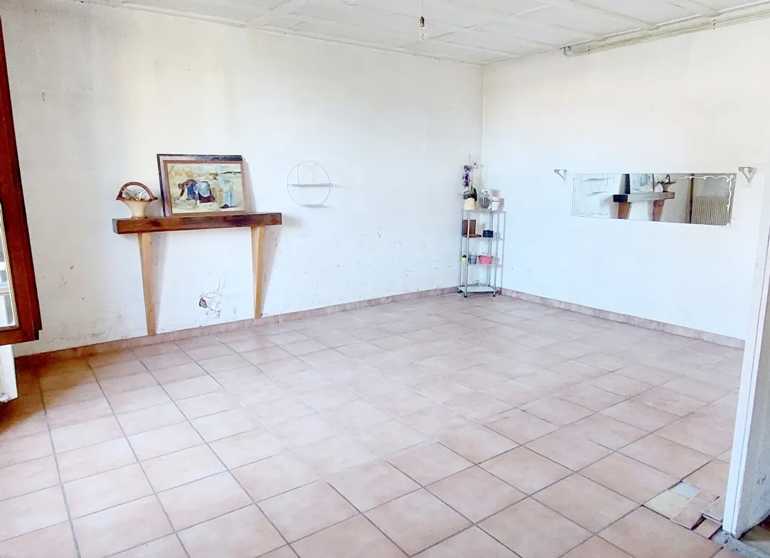 Maison en pierre de 110 m² avec jardin et dépendances près de La Réole 