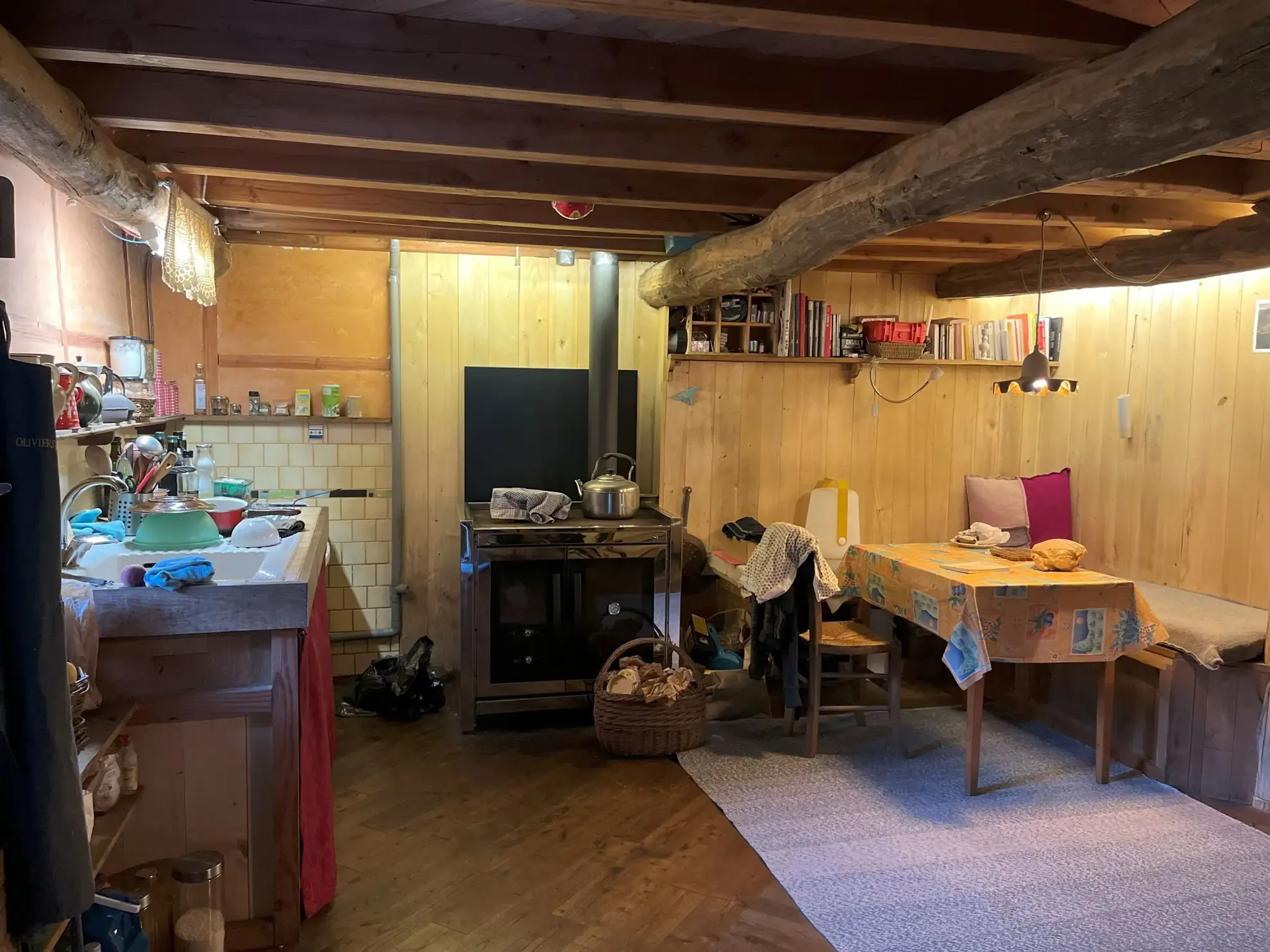 Ferme écologique et autonome de 42 m² dans les Pyrénées Ariégeoises 