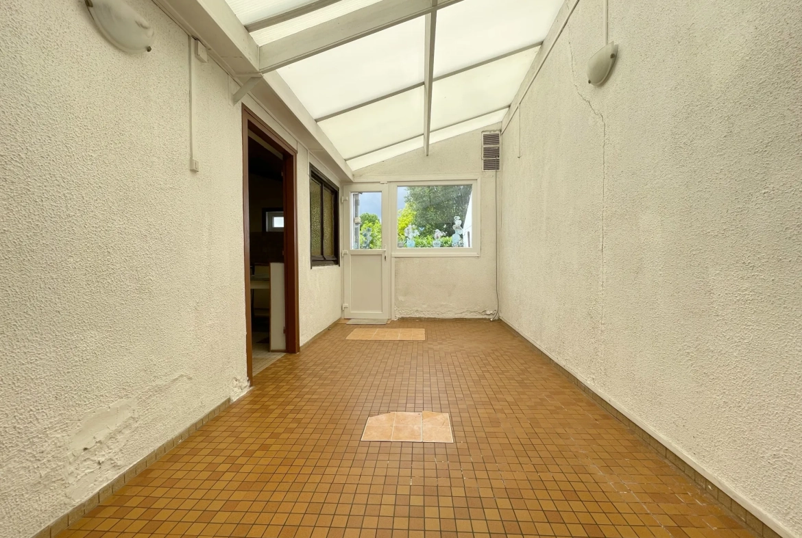 Charmante maison en bel étage à Roubaix avec jardin et garage, secteur Nouveau-Roubaix 
