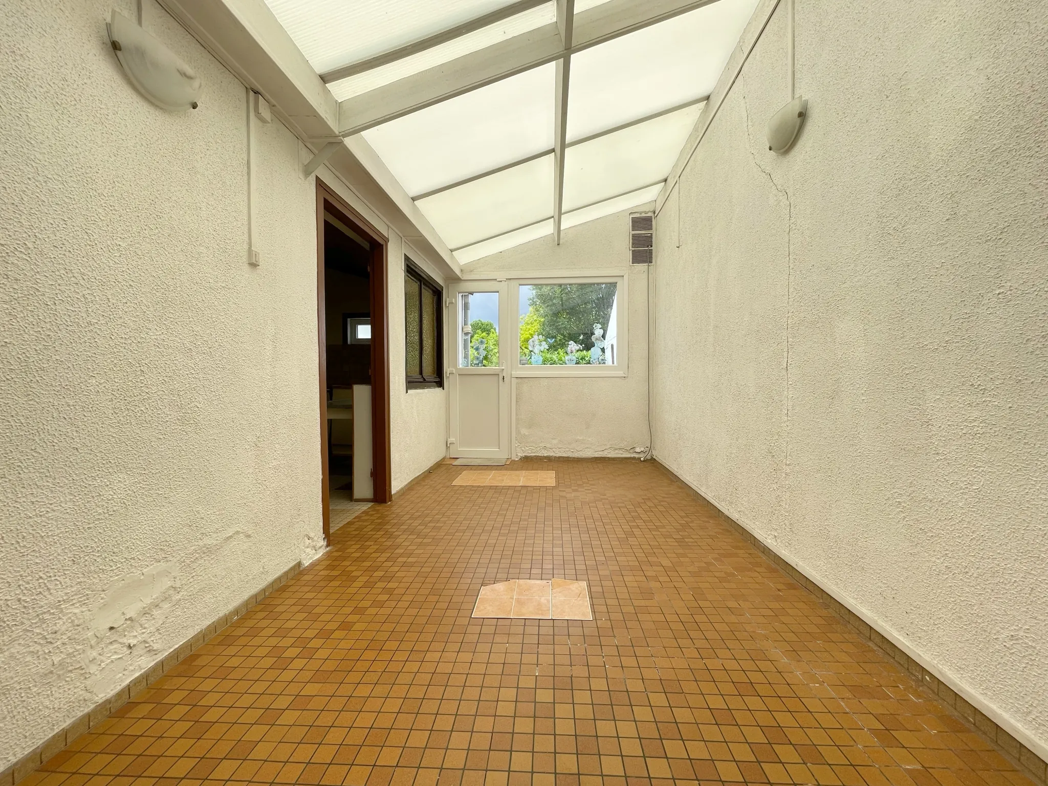 Charmante maison en bel étage à Roubaix avec jardin et garage, secteur Nouveau-Roubaix 