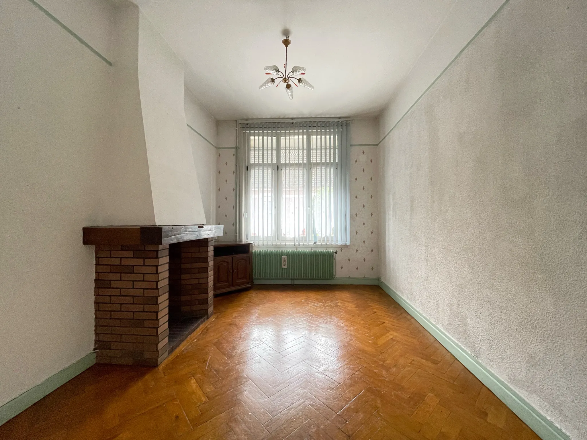 Charmante maison en bel étage à Roubaix avec jardin et garage, secteur Nouveau-Roubaix 