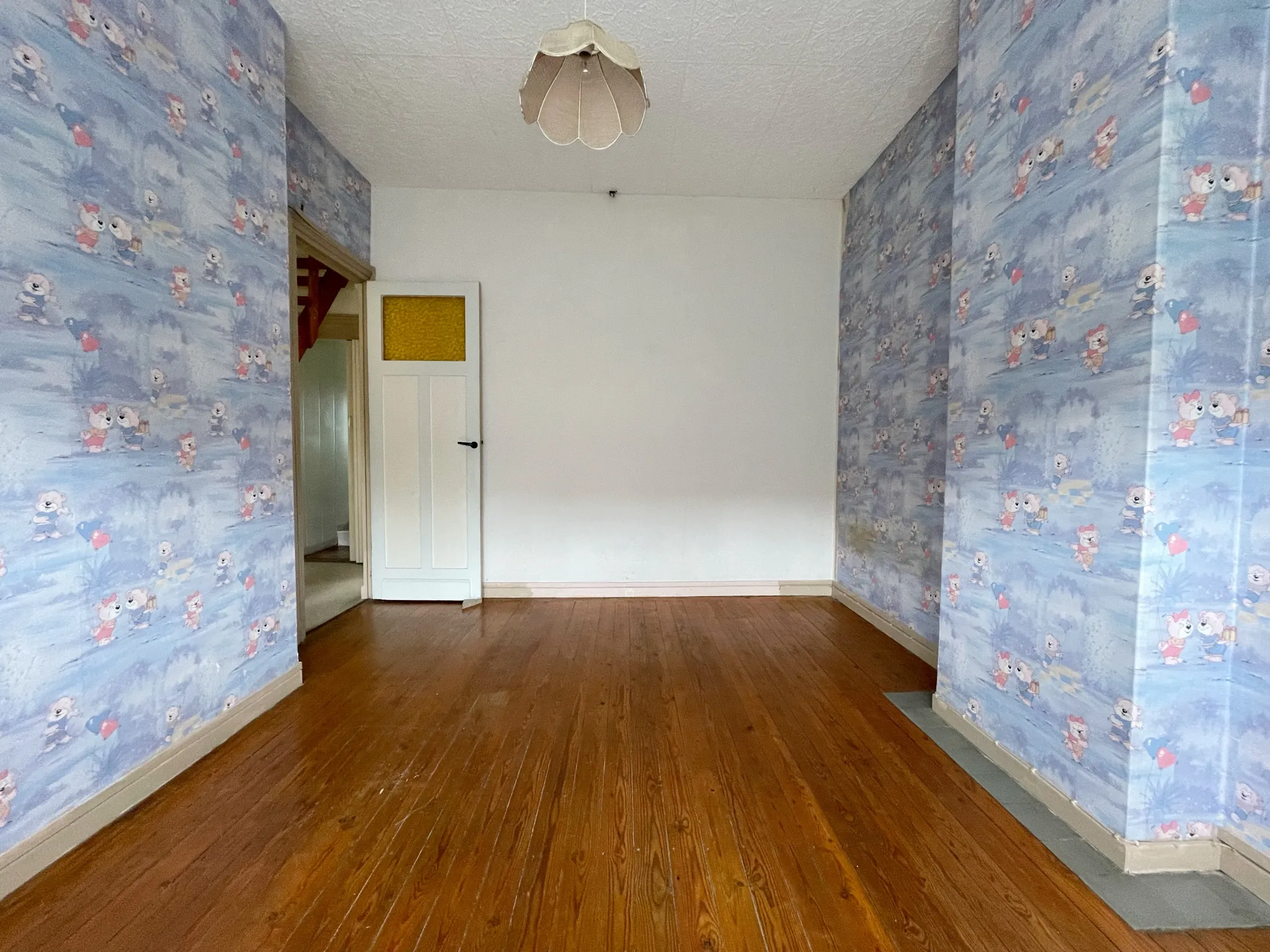 Charmante maison en bel étage à Roubaix avec jardin et garage, secteur Nouveau-Roubaix 