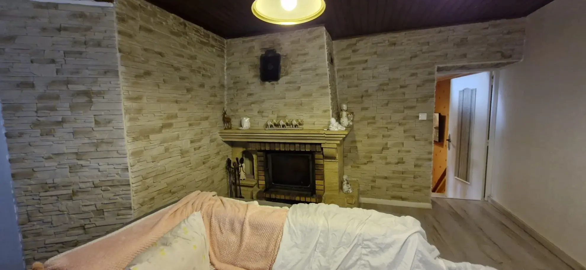 Vente d’un ensemble de deux maisons à Saint-Chamond avec terrain et garage 