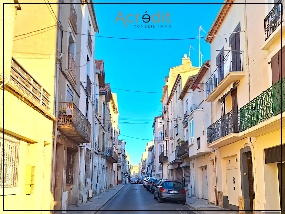 Immeuble de rapport à Beziers avec 4 appartements, proche du centre-ville 