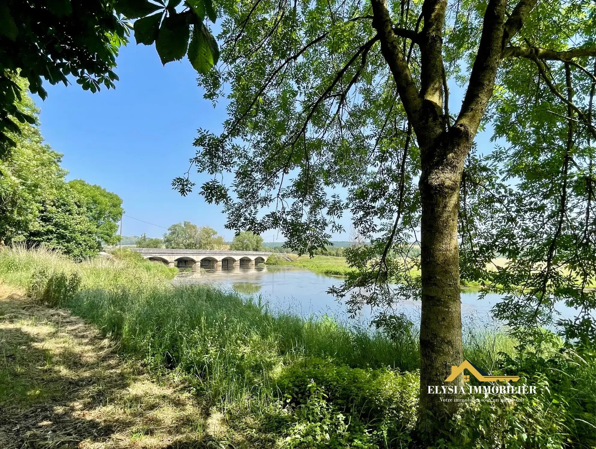 Achat maison de charme à Troussey avec vue sur la Meuse, 9 pièces, 259 m2 