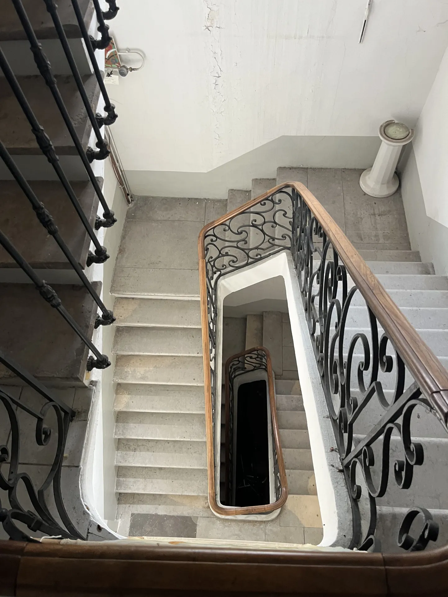À VENDRE Appartement T3 à Nîmes - 84 m² avec grenier aménageable 
