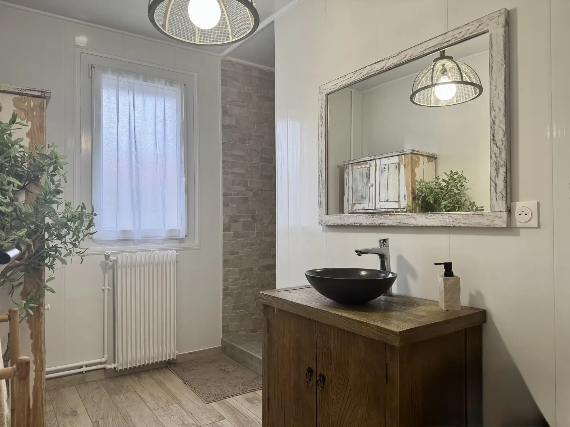A vendre maison rénovée de 95 m² avec jardin proche Libourne 