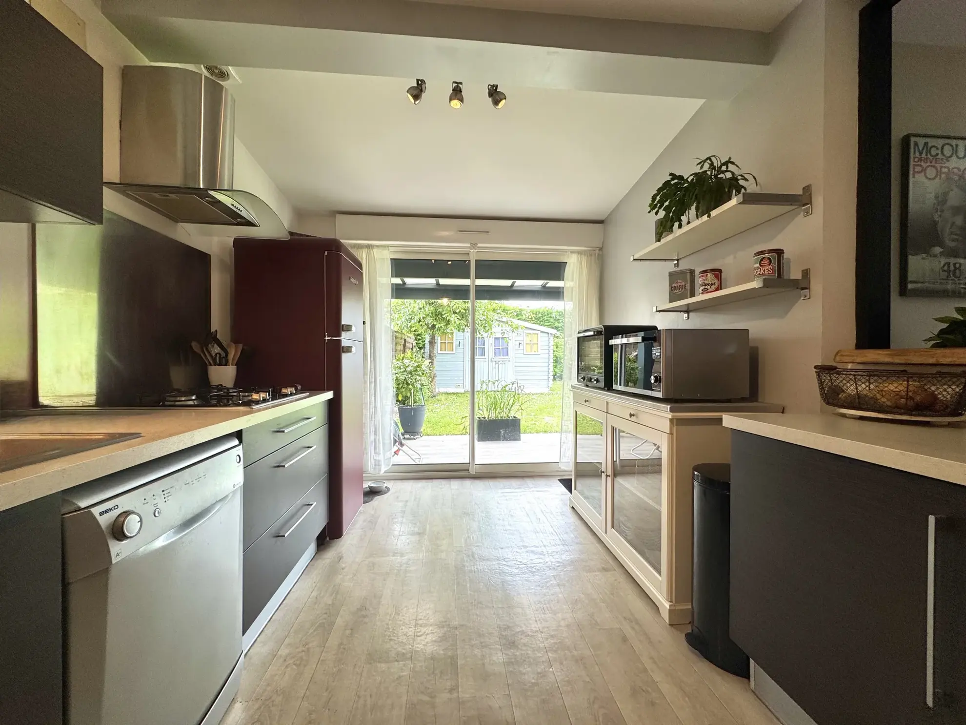 A vendre maison rénovée de 95 m² avec jardin proche Libourne 