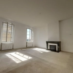Appartement de standing de 88 m² à Libourne avec 2 chambres et charme d'époque