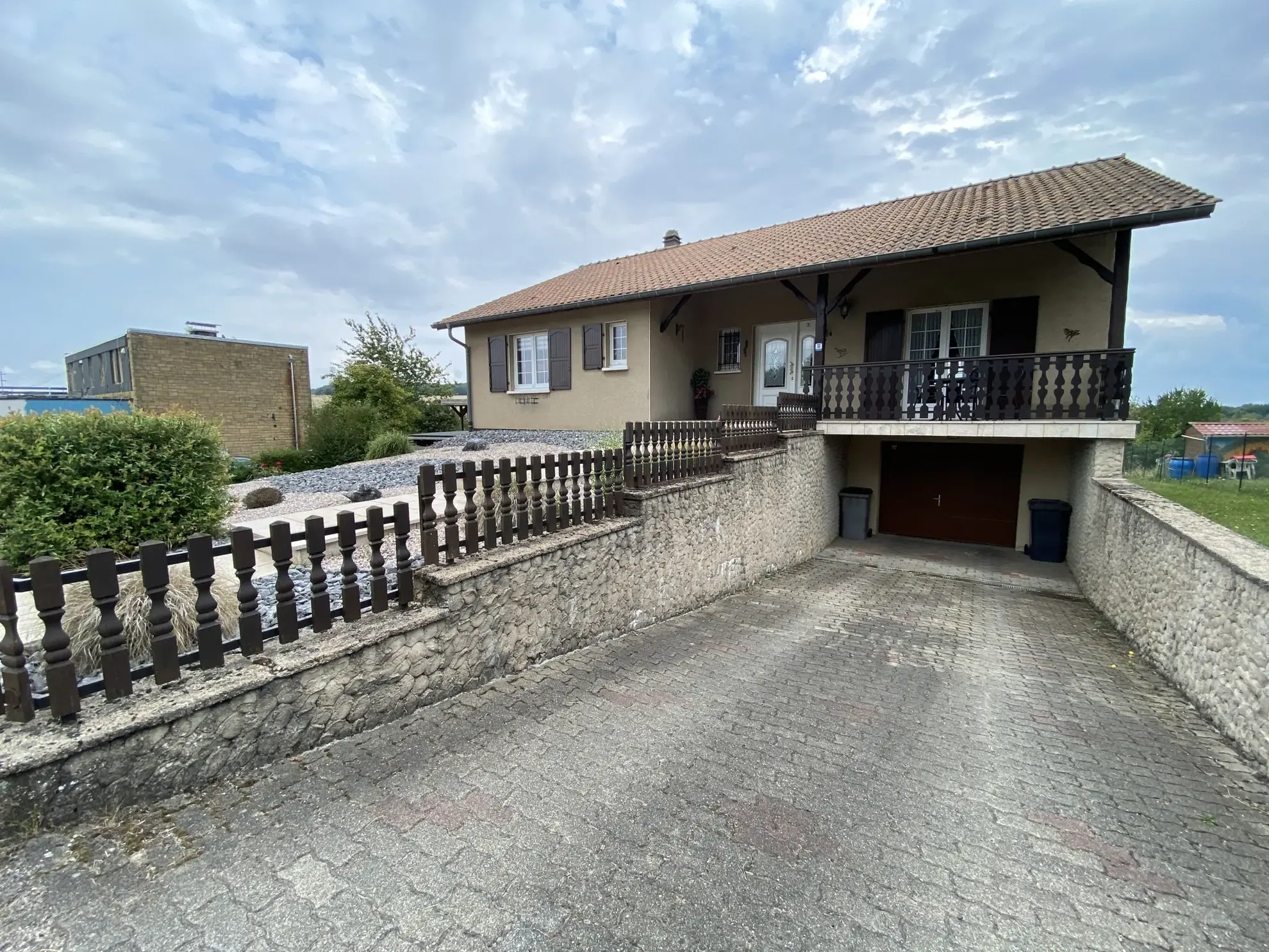 Maison individuelle 3 chambres avec garage et terrasse à Villing 