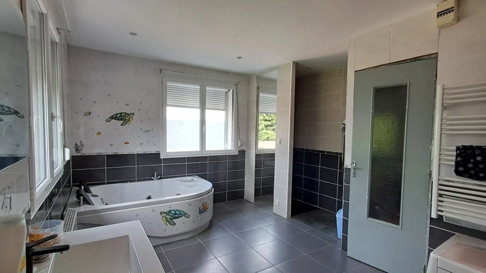 Maison individuelle à VADENCOURT avec 6 chambres, terrasse et vue sur la campagne 