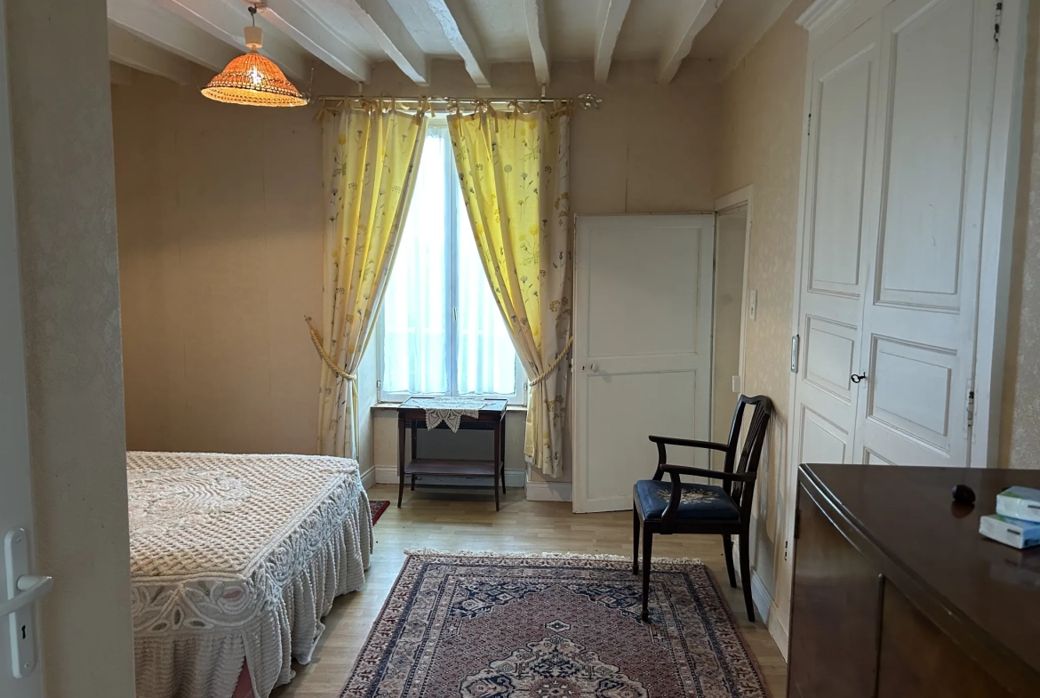 Propriété idéale pour chambres d'hôtes ou gîtes à Varzy près du Morvan 