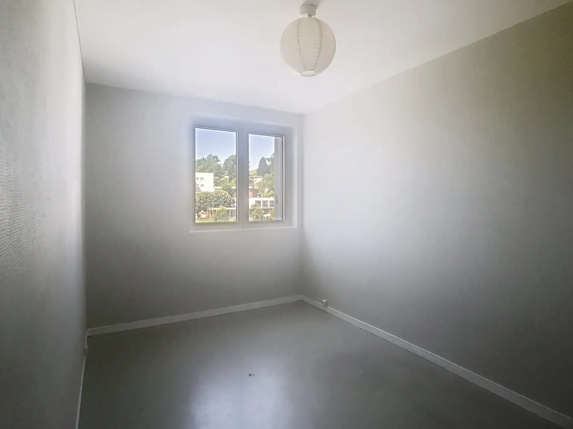 Appartement T5 avec vue Pyrénées à Mourenx – Balcon, cave, idéal investisseur ou primo-accédant 