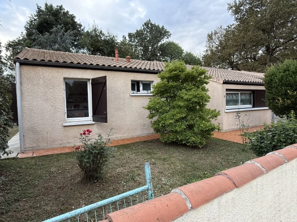 Maison à vendre à Saint-Vincent-de-Paul avec jardin et garage proche Bordeaux