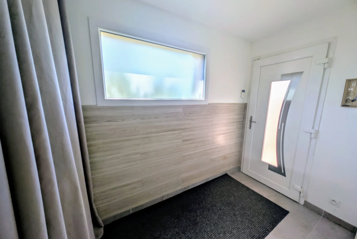 Maison familiale de 176m² avec 4 chambres et grand terrain à Saint Parres aux Tertres 