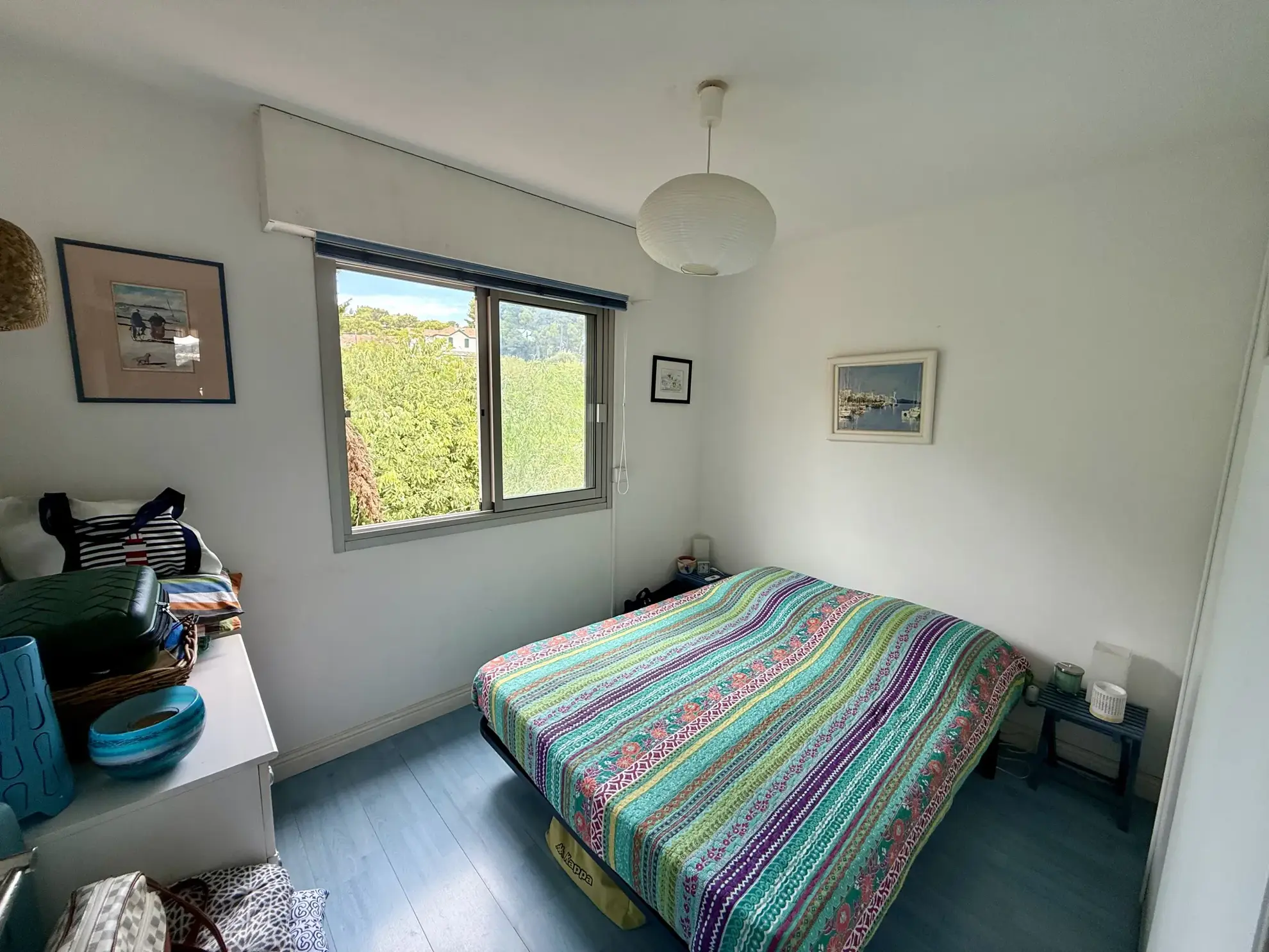 Appartement T2 avec vue mer à vendre à Bandol, résidence sécurisée à 15 minutes de la plage 
