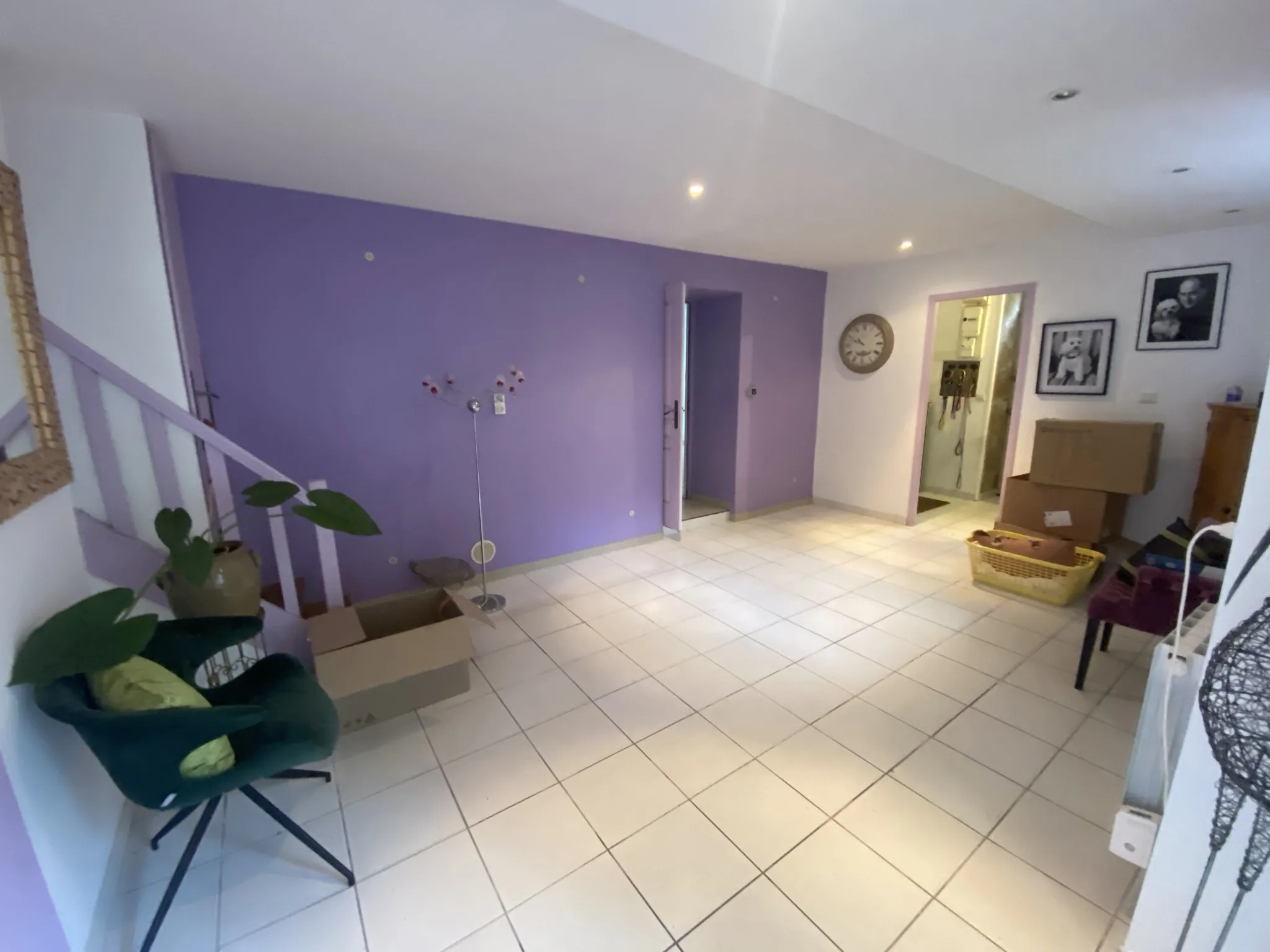 Maison de ville spacieuse de 320 m² avec 6 chambres à La Réole 