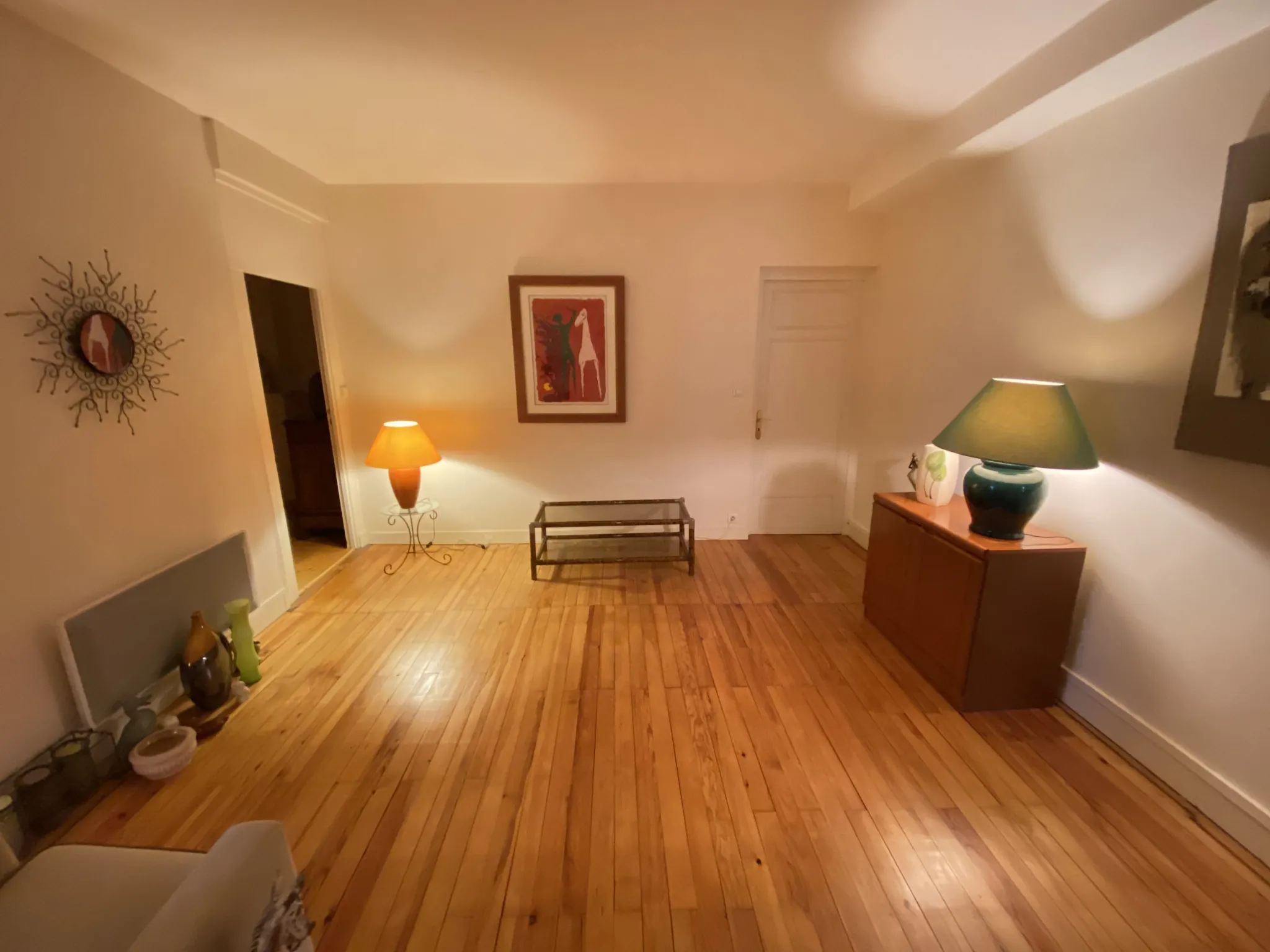 Maison de ville spacieuse de 320 m² avec 6 chambres à La Réole 